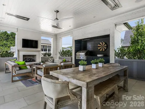 Covered Outdoor Living