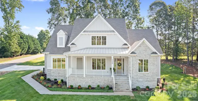 126 Manorly Lane, Mooresville, NC