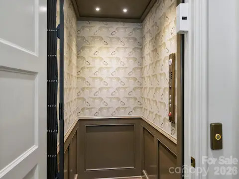 Elevator convenience between floors.