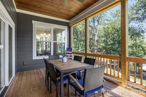 Screened Porch