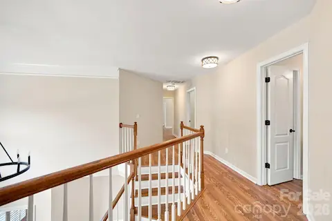 Brand new Upstairs Flooring Throughout