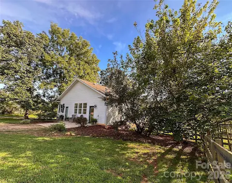 Guest cottage