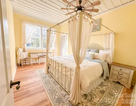 Guest cottage bedroom