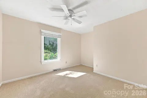 Second Bedroom with Computer Niche