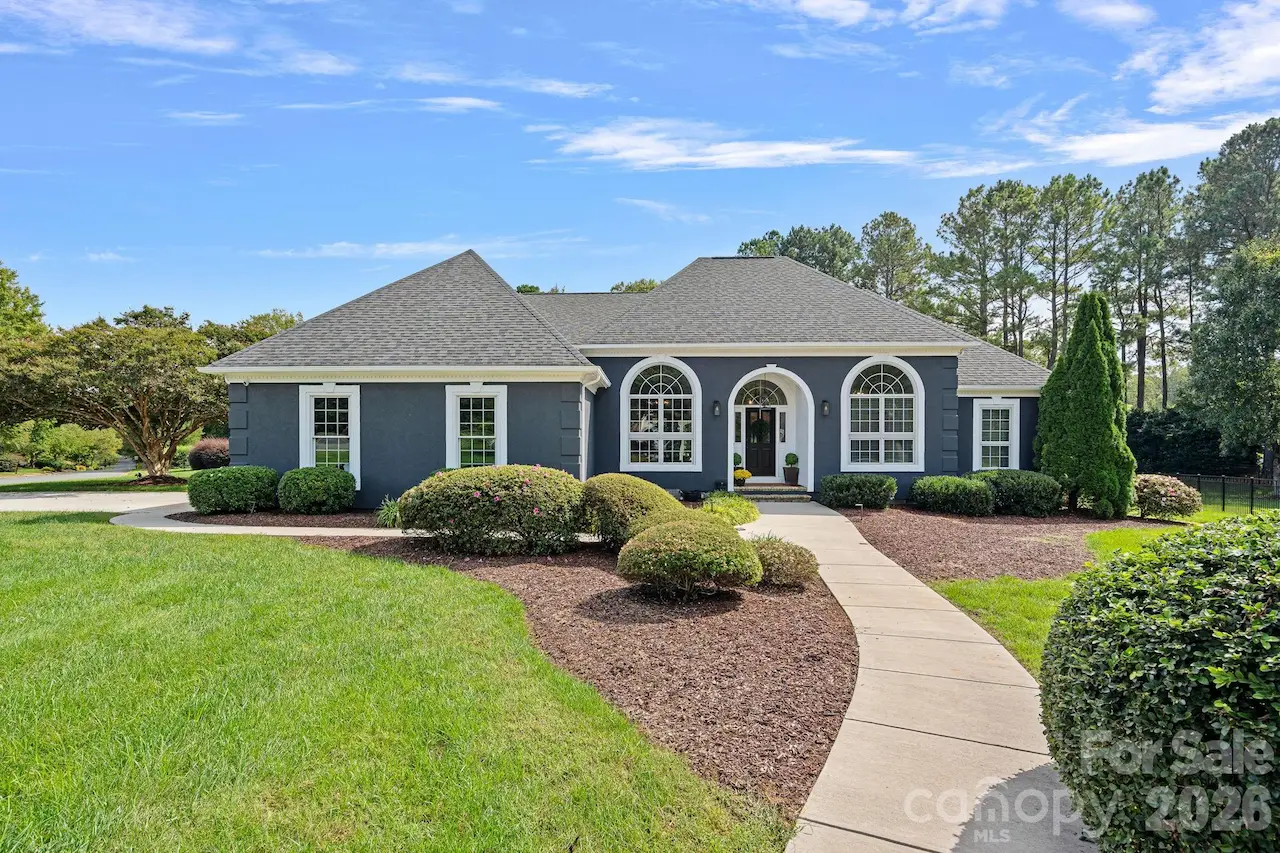 18806 Boundary Oaks Court, Davidson, NC