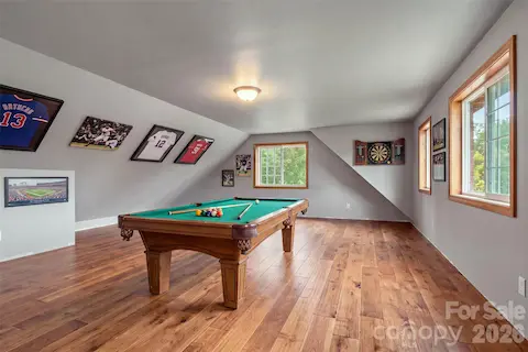 Virtually Staged