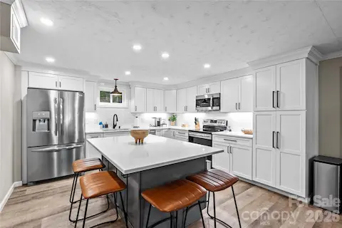 Kitchen island