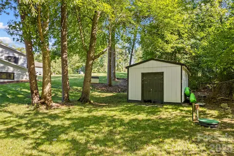 Shed