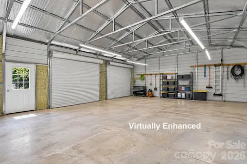 Virtually staged