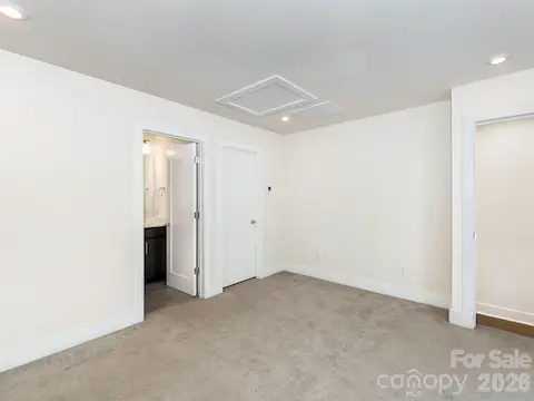Third Floor Bedroom/Bonus