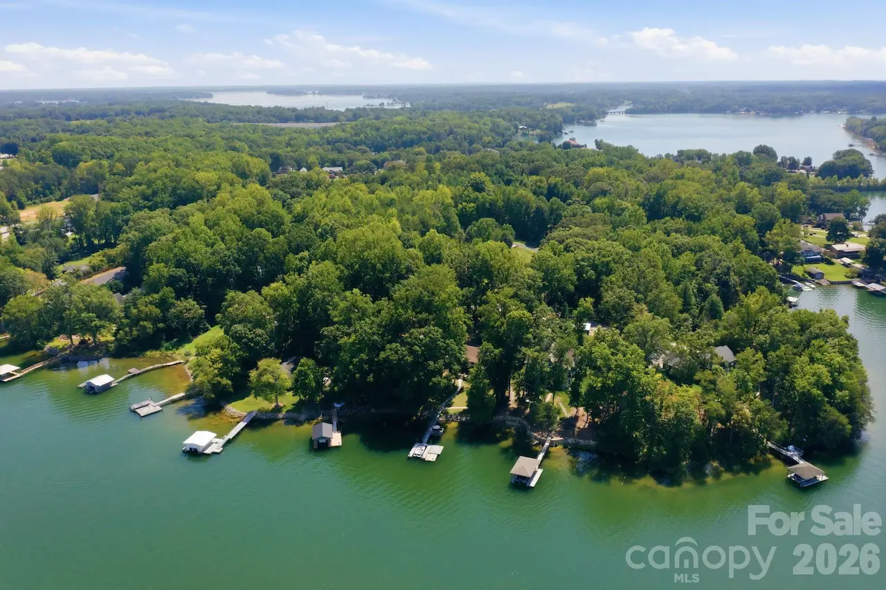4036 Rhynland Drive, Sherrills Ford, NC