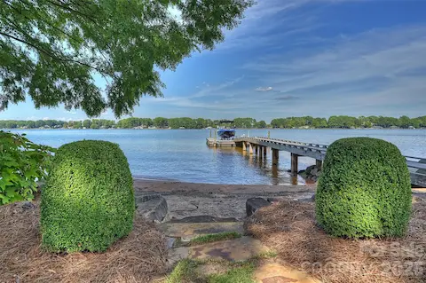 Pier/Boat Dock