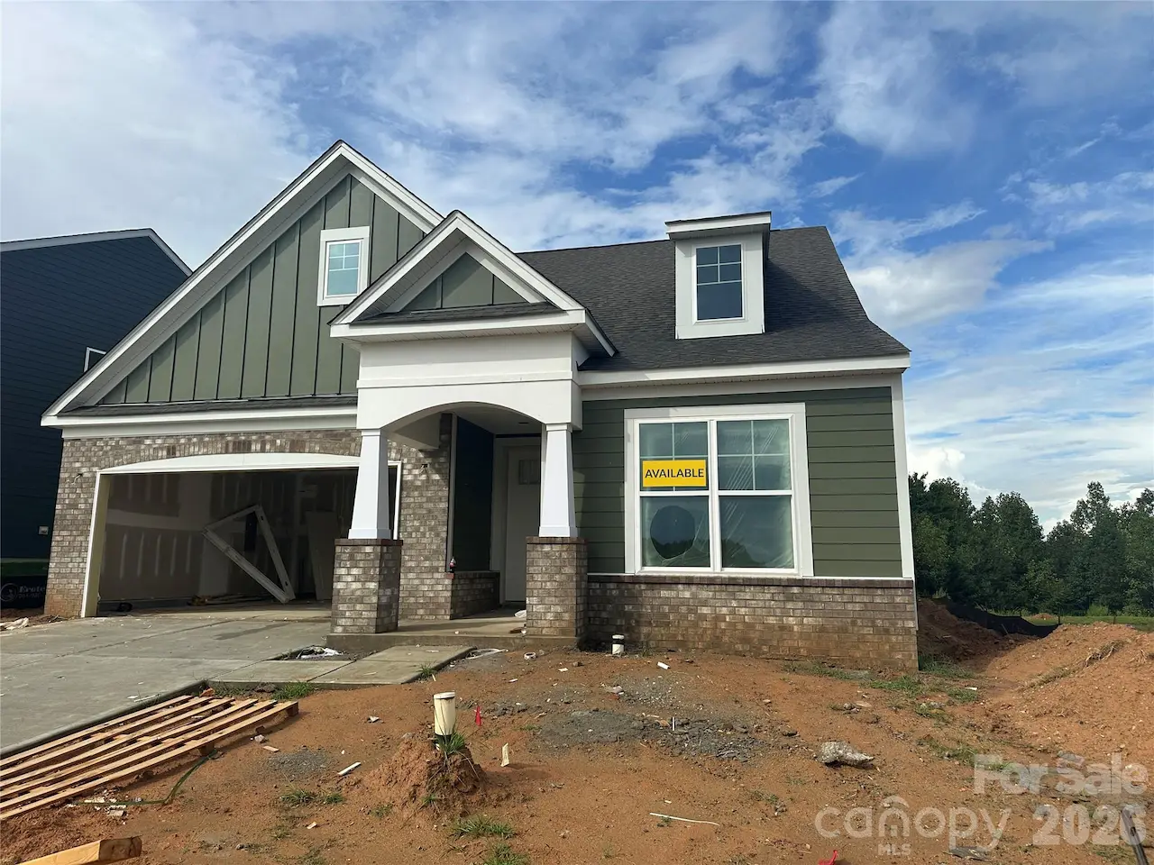 8422 Acadia Parkway, Sherrills Ford, NC