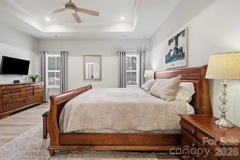 Primary suite, natural light