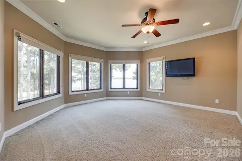 2nd Primary bedroom with water views