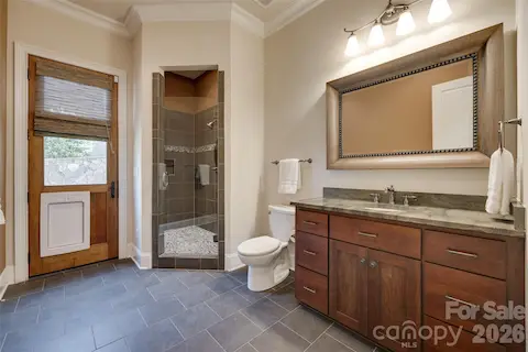 Lower level full bathroom