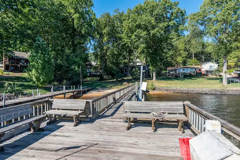 Huge sitting area on dock