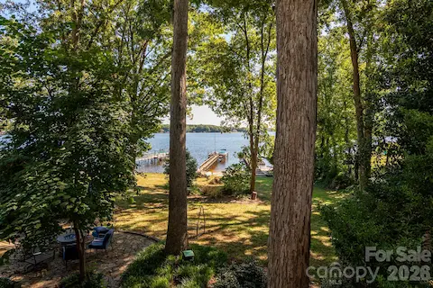 Private view from main level back Deck